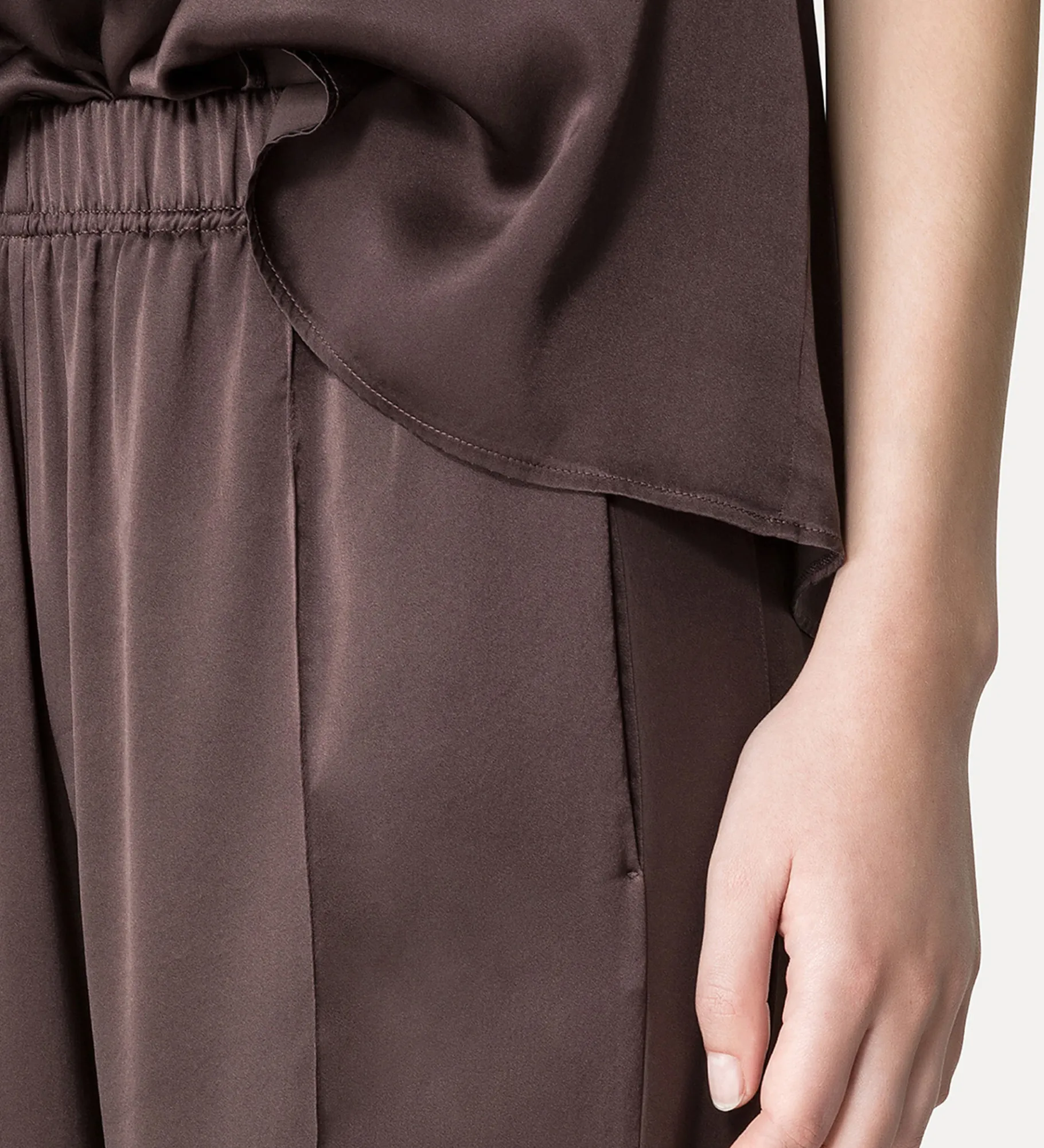 forte_forte loose–fitting jogging pants in silk satin lava^ Pants